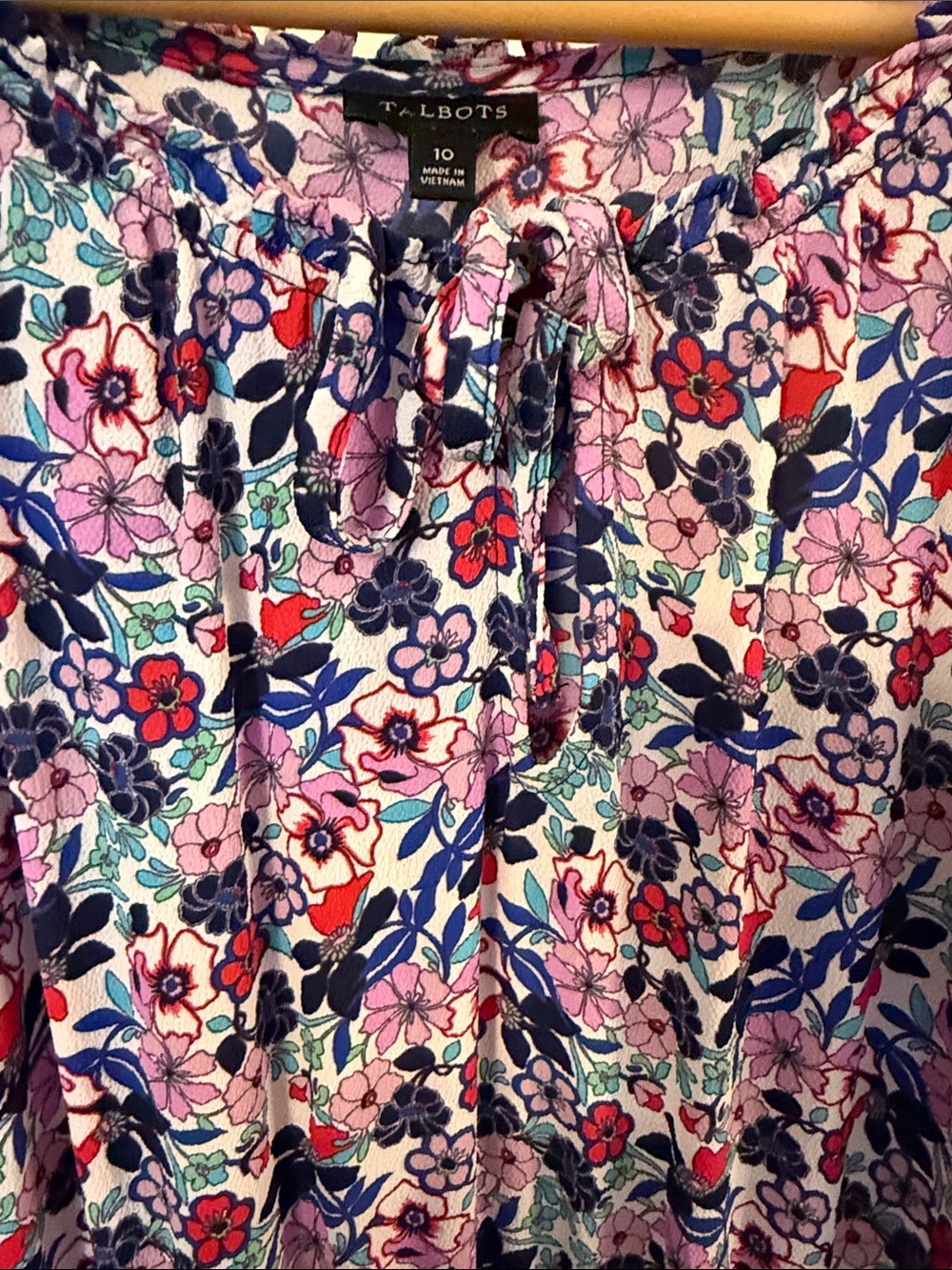 Talbots Floral Midi Dress Pink Purple Blue Size 10 Flutter Sleeve Classic Style - Picture 3 of 5